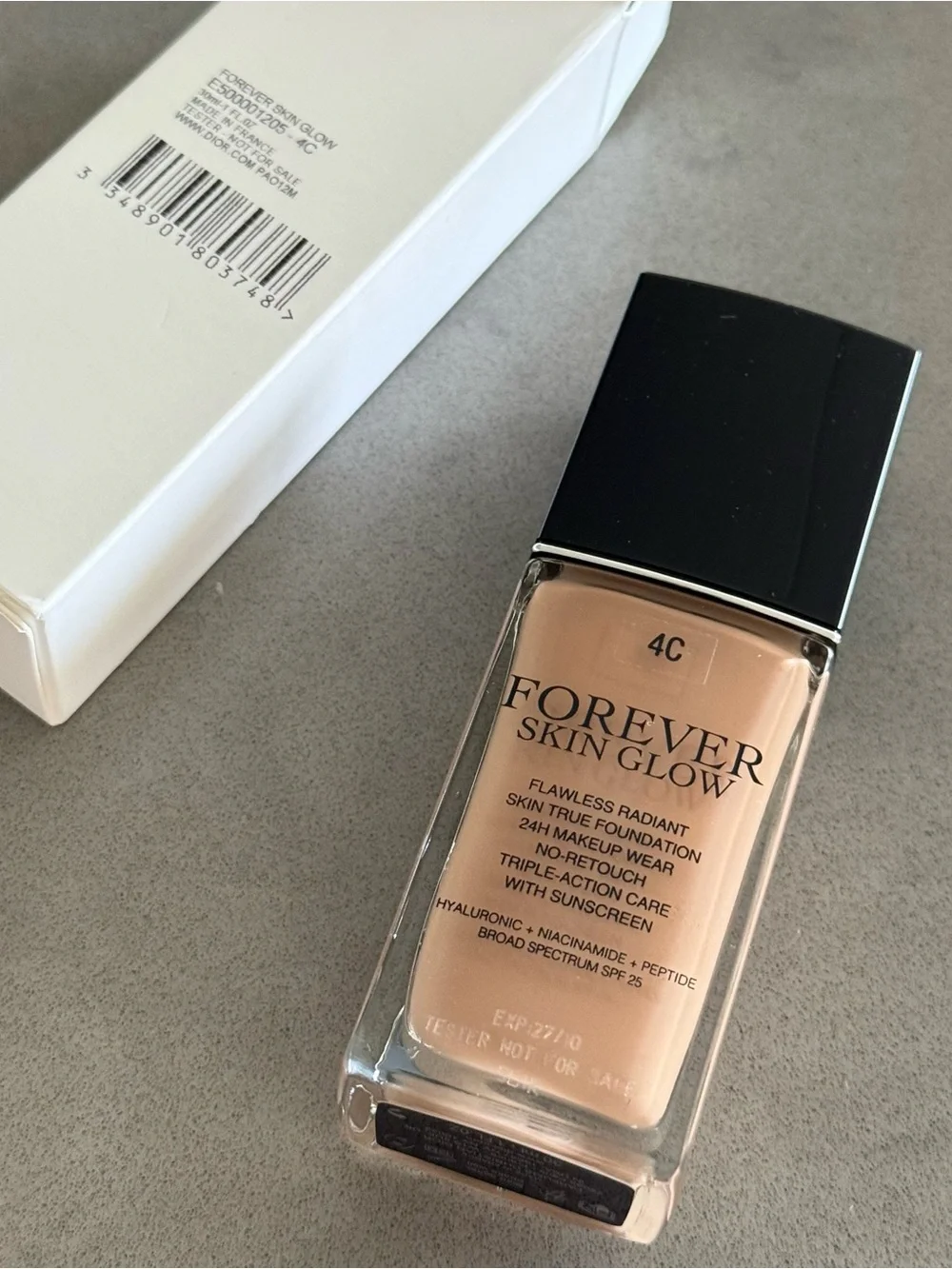 4C Dior Forever Skin Glow Foundation